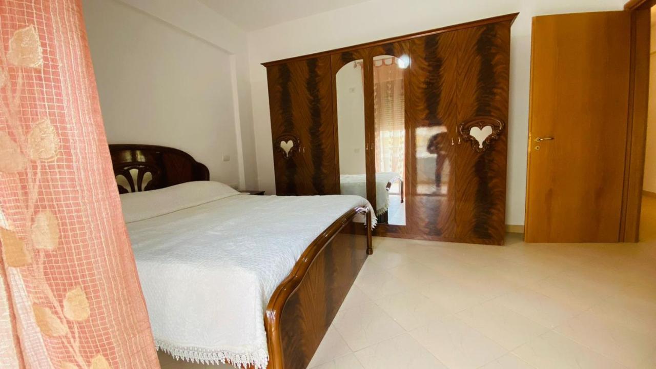Aria Apartment'S Wlora Zewnętrze zdjęcie