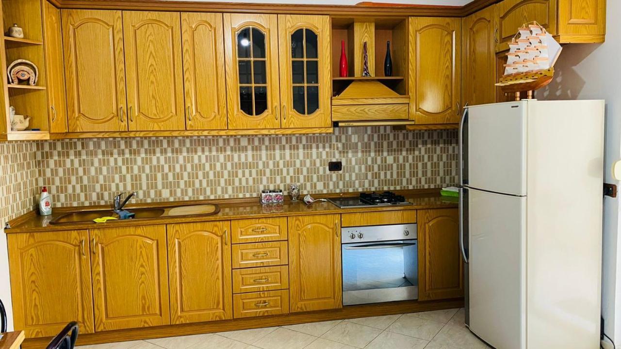 Aria Apartment'S Wlora Zewnętrze zdjęcie