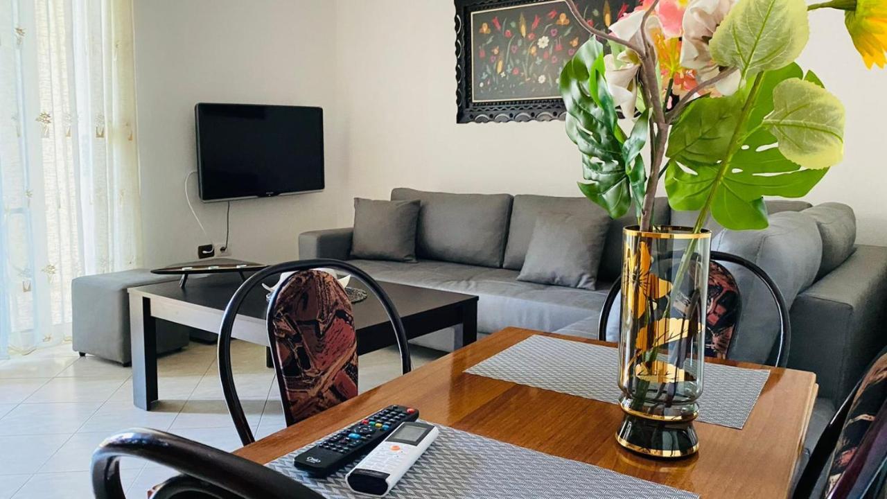 Aria Apartment'S Wlora Zewnętrze zdjęcie