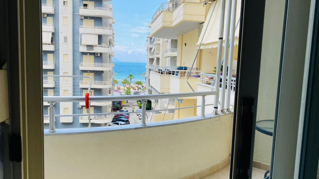 Aria Apartment'S Wlora Zewnętrze zdjęcie