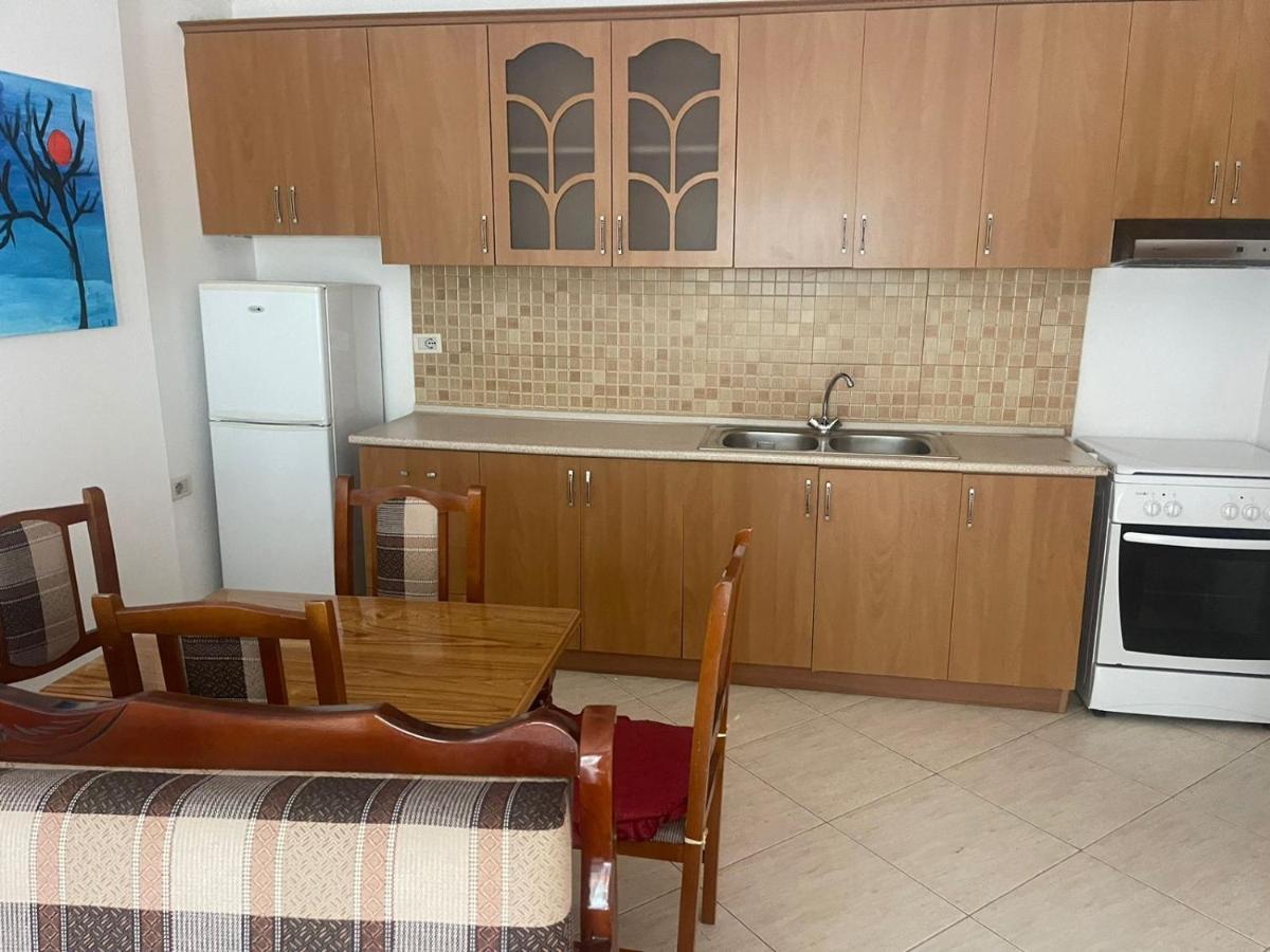 Aria Apartment'S Wlora Zewnętrze zdjęcie