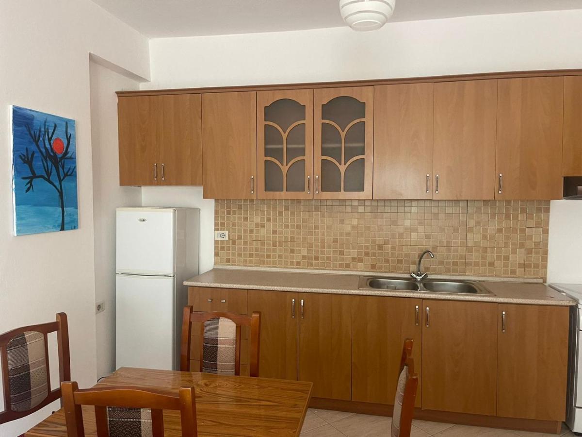 Aria Apartment'S Wlora Zewnętrze zdjęcie