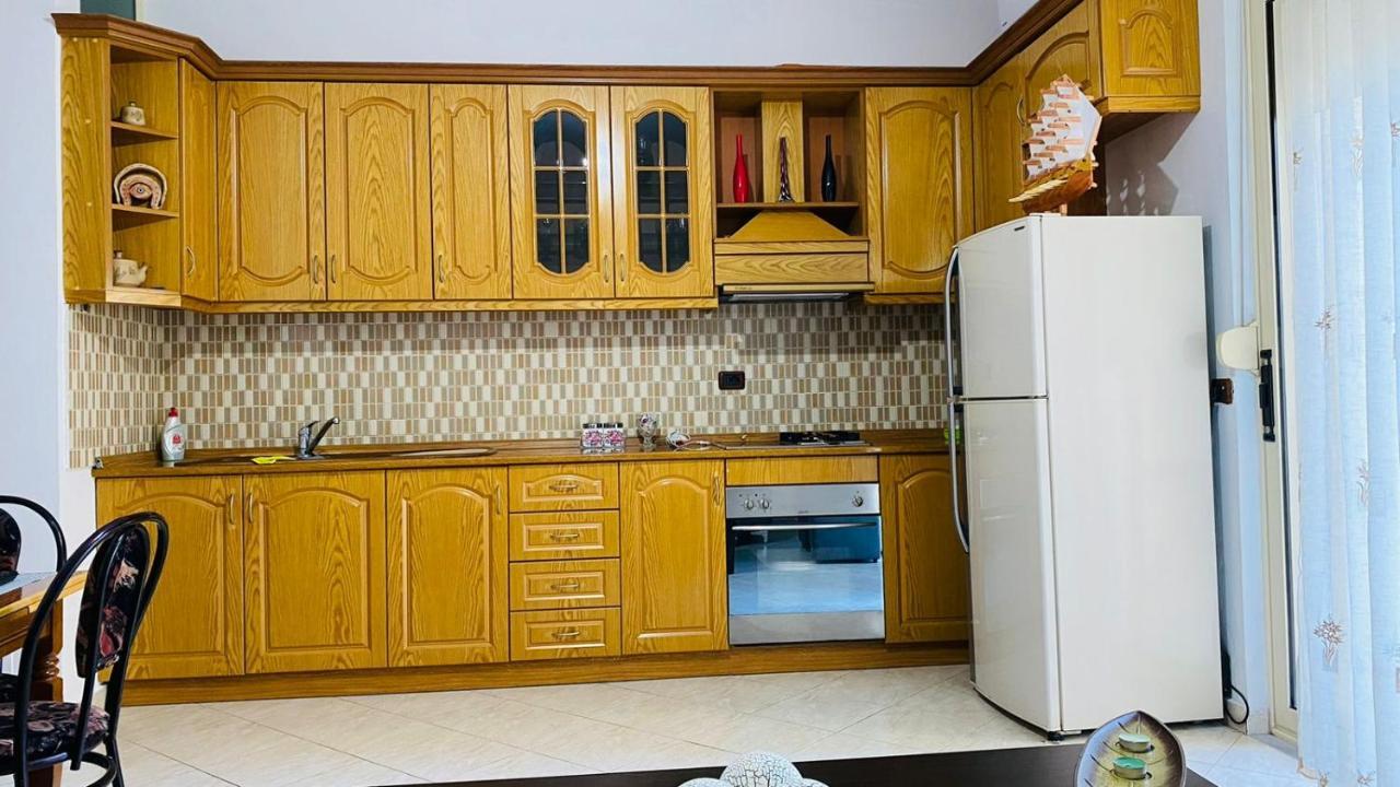 Aria Apartment'S Wlora Zewnętrze zdjęcie