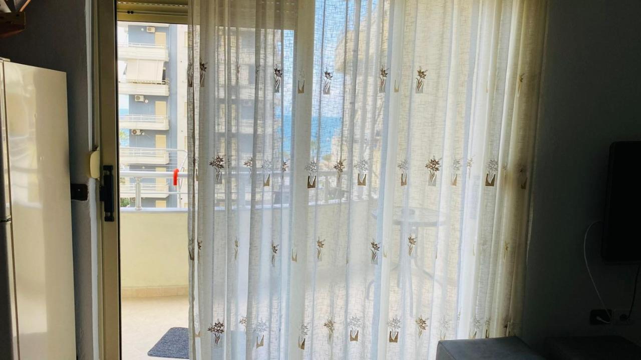 Aria Apartment'S Wlora Zewnętrze zdjęcie